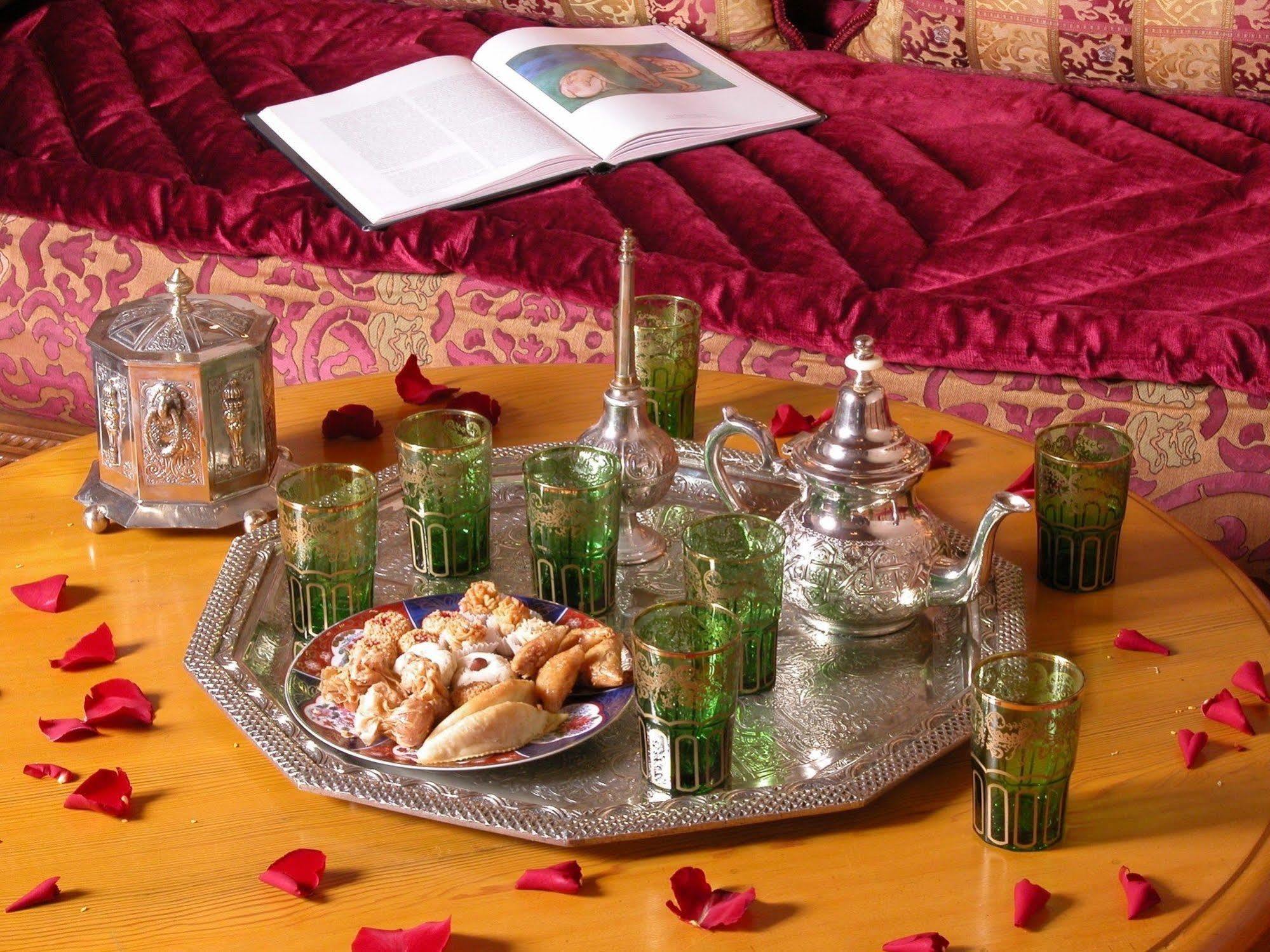 Riad Kniza Marrákes Kültér fotó Moroccan mint tea